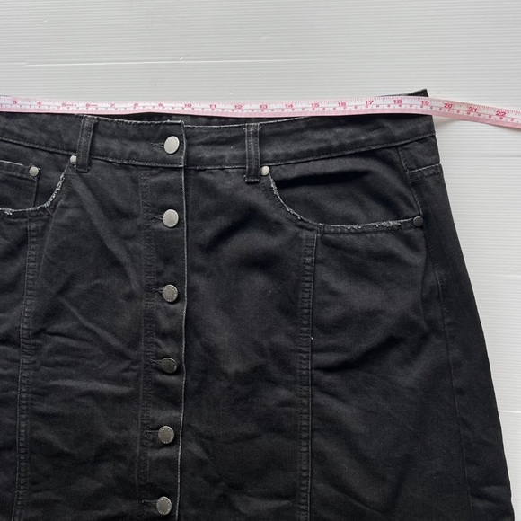 City Chic Women’s Black Denim Skirt Short Button-Up Panel A-Line Plus Size S 16 - Picture 6 of 7